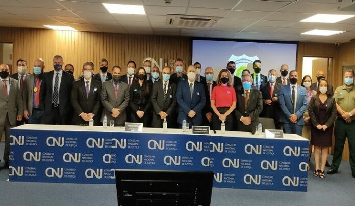 Capa-Agepen-alinhamento-institucional-730x425