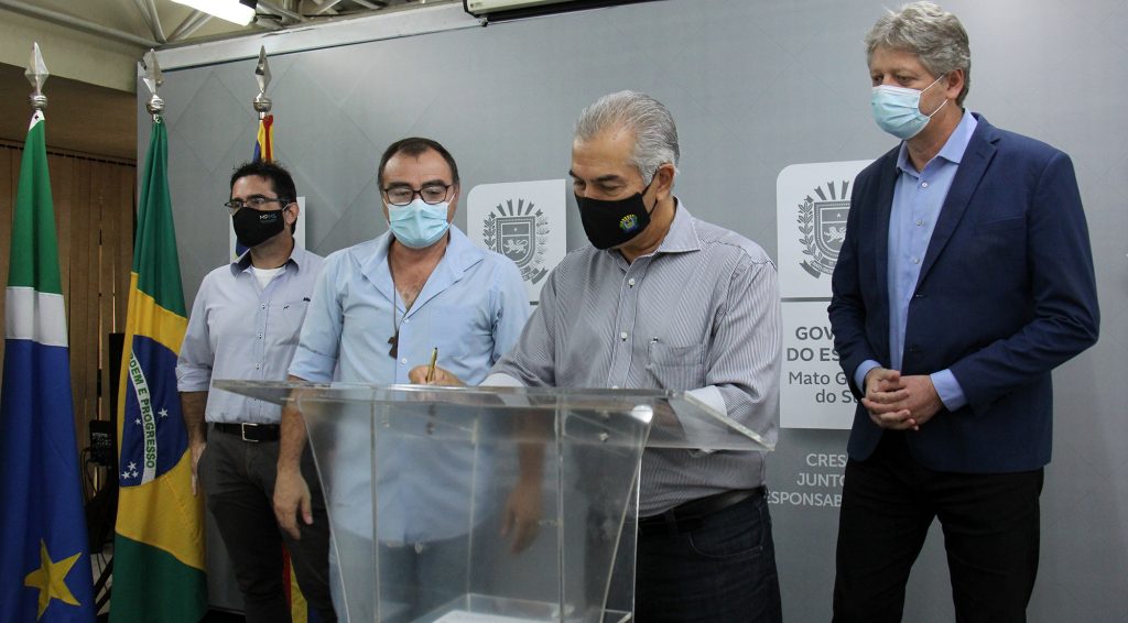 Instituições do 3° setor recebem R$ 1,6 mi para executar projetos sociais em MS Instituições do 3° setor recebem R$ 1,6 mi para executar projetos sociais em MS