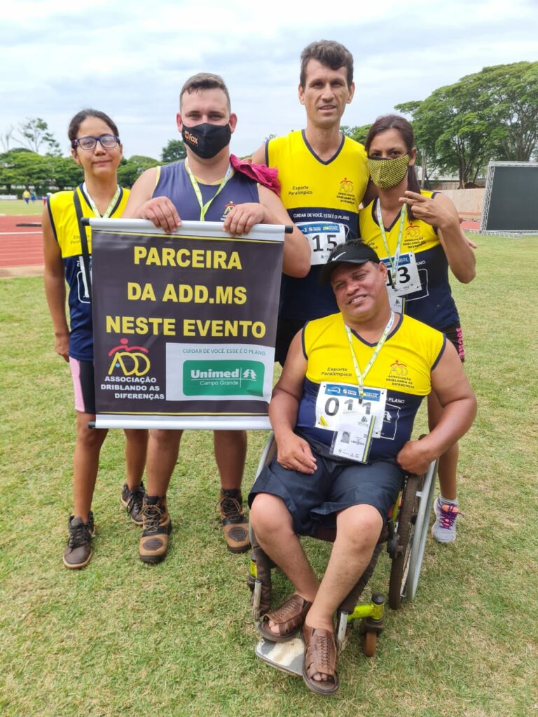 Associação paradesportiva de CG conquista 14 medalhas em Meeting Loterias no Paraná