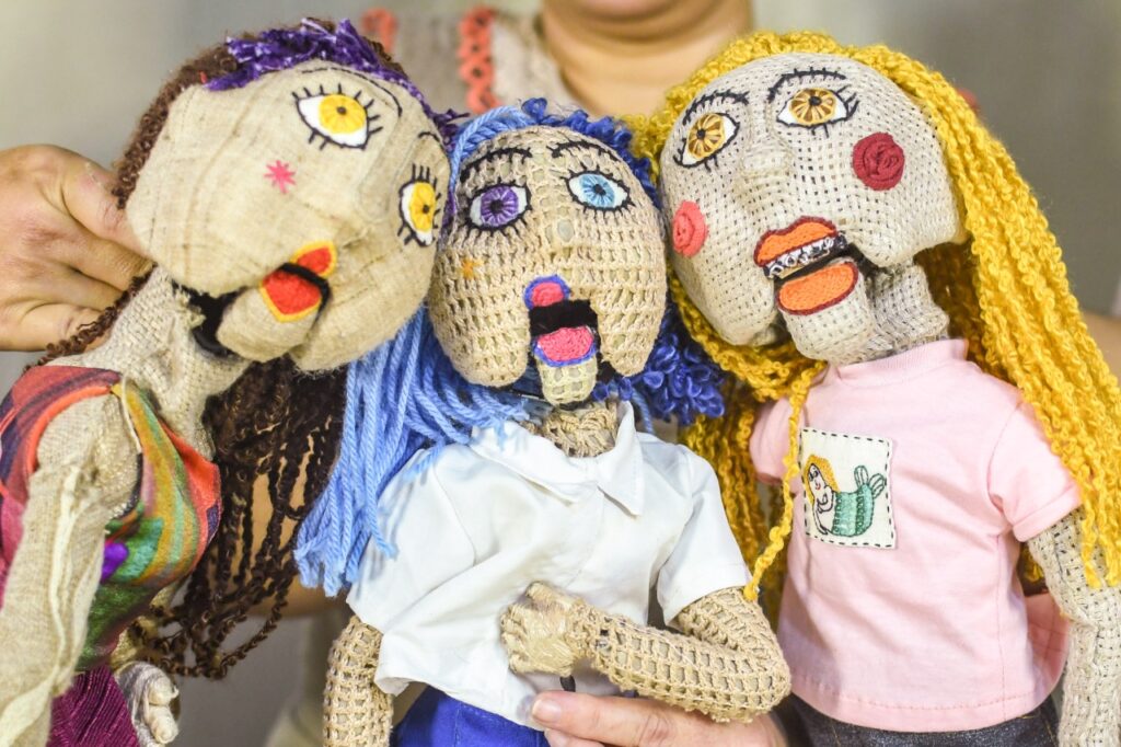 Cia de teatro 'Nu Escuro' chega à Capital com transmissão de dois espetáculos Cia de teatro 'Nu Escuro' chega à Capital com transmissão de dois espetáculos