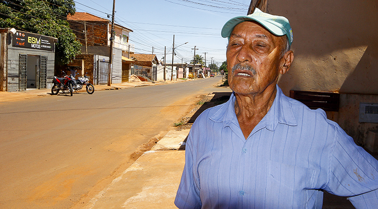 Governo conclui obras de asfalto no Aero Rancho e da cara nova para a região Governo conclui obras de asfalto no Aero Rancho e da cara nova para a região