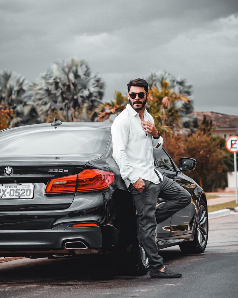 Veja os carros de famosos do mundo sertanejo Veja os carros de famosos do mundo sertanejo