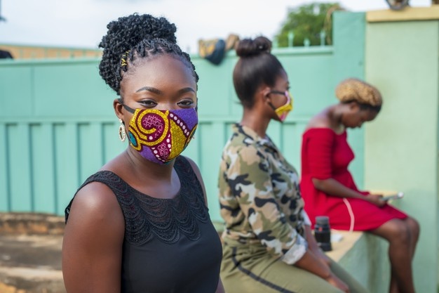 mascara-facial-em-covid-19-181624-44653-1636570651