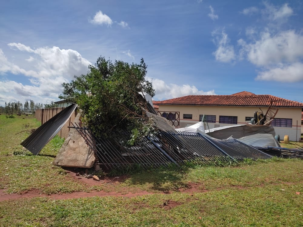 Estado decreta situação de emergência em cinco cidades do interior após temporal