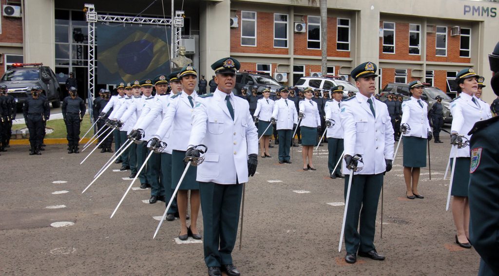 Pela primeira vez na história oficiais da Polícia Militar são formados em MS