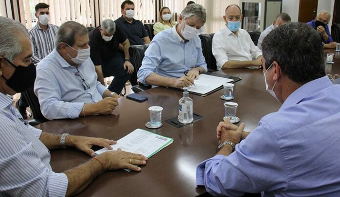 Convênios-com-Municípios-Fto-Chico-Ribeiro-58-730x425