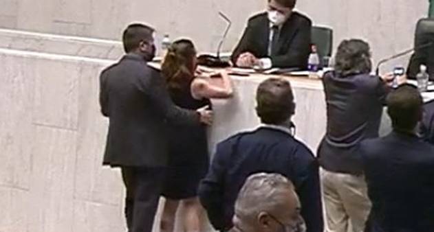 Deputado Cury vira réu por importunação sexual contra colega Isa Penna