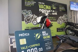 Após 'incentivo' a vacinar, 11 'sortudos' foram sorteados pela Campanha 'Não Vacile, Vacine' Após 'incentivo' a vacinar, 11 'sortudos' foram sorteados pela Campanha 'Não Vacile, Vacine'