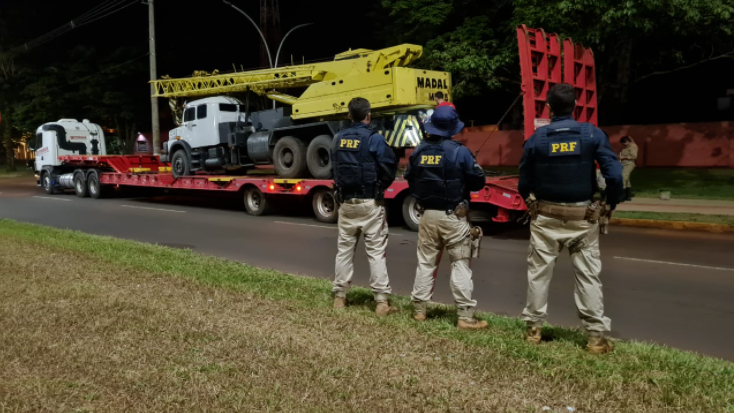 PRF encontra cocaína em guindaste na BR-463 entre Ponta Porã e Dourados PRF encontra cocaína em guindaste na BR-463 entre Ponta Porã e Dourados