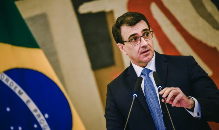 ministro_carlos_alberto_franco_franca2804217569