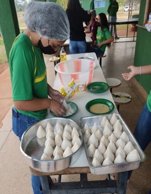 Alunos de escola agrícola de Camapuã se destacam ao criar produto, após oficina de empreendedorismo