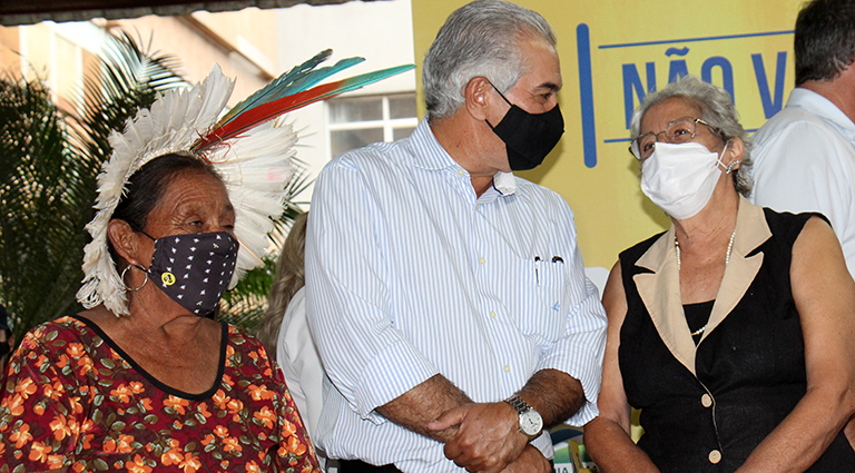 Um ano após serem as primeiras vacinadas pela covid no MS, idosas comemoram saúde forte