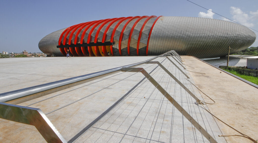 Circuito interno de tanques do Aquário do Pantanal começa a receber peixes