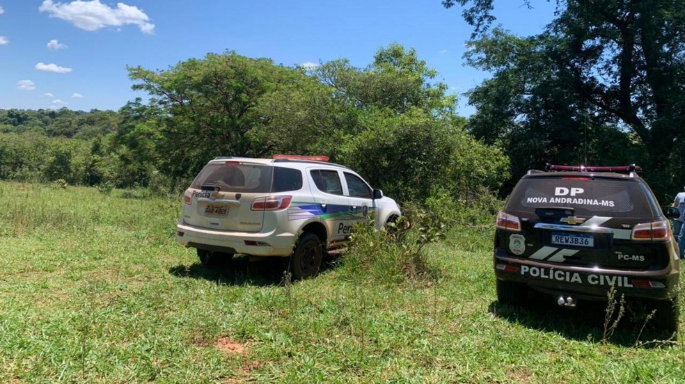 Criança é atropelada por trator e morre na hora em cidade do interior