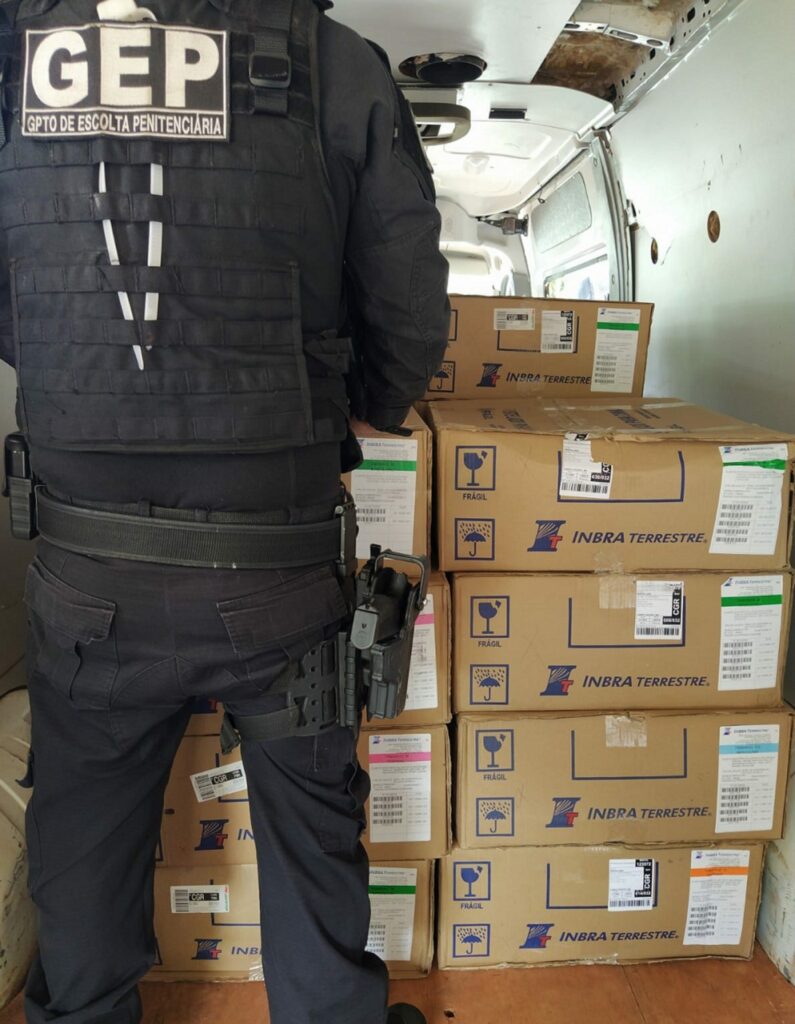 Agepen investe em segurança de servidores e adquire coletes a prova de balas nível A