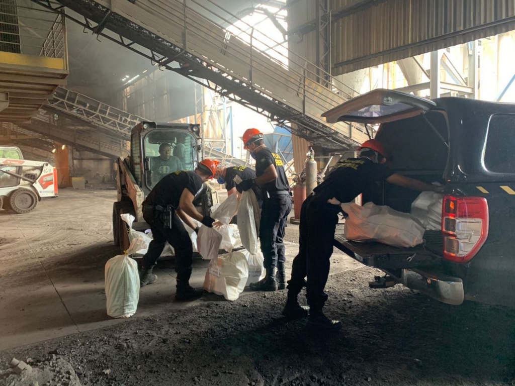 Mais de 1 tonelada de drogas é incinerada em Corumbá Mais de 1 tonelada de drogas é incinerada em Corumbá