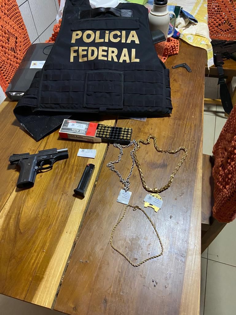 Polícia Federal deflagra operação contra o tráfico de drogas em Ponta Porã Polícia Federal deflagra operação contra o tráfico de drogas em Ponta Porã