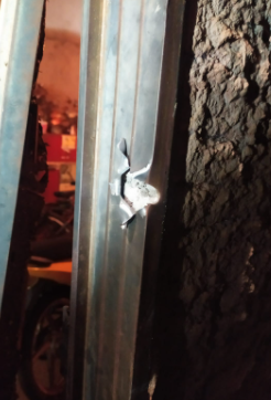 Homem morre após atirar contra mulher e policiais no Aero Rancho Homem morre após atirar contra mulher e policiais no Aero Rancho