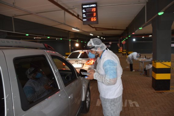 Fiems encerra drive-thru em Campo Grande e Corumbá após mais de 20 mil testes realizado Fiems encerra drive-thru em Campo Grande e Corumbá após mais de 20 mil testes realizado