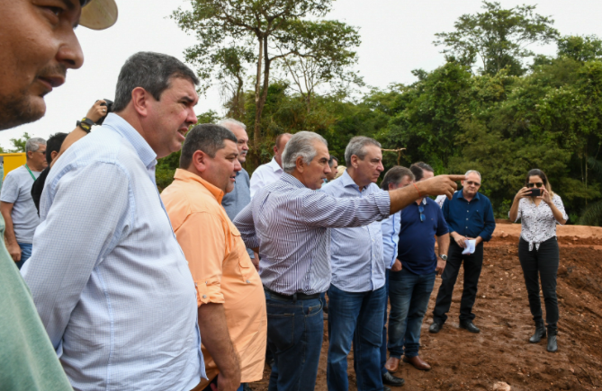 Reinaldo Azambuja garante investimentos de R$ 140 milhões em Bonito Reinaldo Azambuja garante investimentos de R$ 140 milhões em Bonito