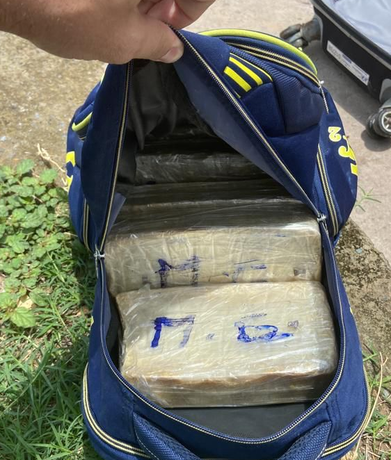 Polícia Federal surpreende ônibus com cerca de 30 imigrantes ilegais