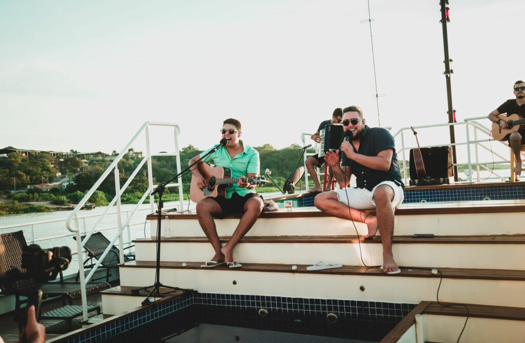 Nova dupla de CG lança EP "Respeita o MS" para mostrar MS que Brasil canta, mas não sabe que é do Estado Nova dupla de CG lança EP "Respeita o MS" para mostrar MS que Brasil canta, mas não sabe que é do Estado