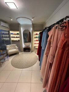 Sensibilidade e faro para o empreendedorismo garante sucesso de negócio na locação de vestidos para festas Sensibilidade e faro para o empreendedorismo garante sucesso de negócio na locação de vestidos para festas