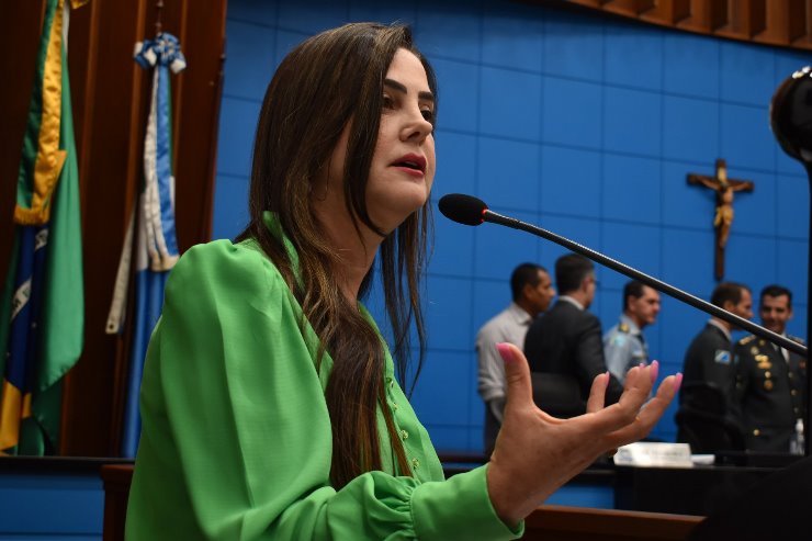 ALEMS institui Prêmio Meninas Olímpicas à estudantes de escolas públicas ALEMS institui Prêmio Meninas Olímpicas à estudantes de escolas públicas