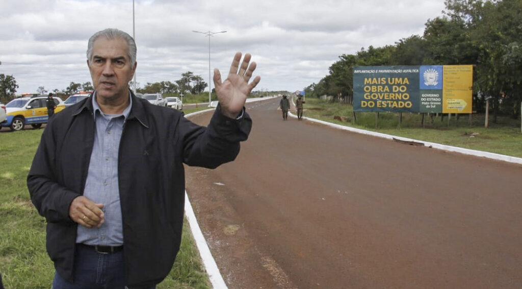Governador entrega mais R$ 61 milhões em obras que vão mudar a realidade de Dourados Governador entrega mais R$ 61 milhões em obras que vão mudar a realidade de Dourados