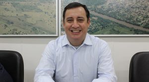 Pavimentação próxima ao distrito de Cipolândia começa a receber capa asfáltica Pavimentação próxima ao distrito de Cipolândia começa a receber capa asfáltica