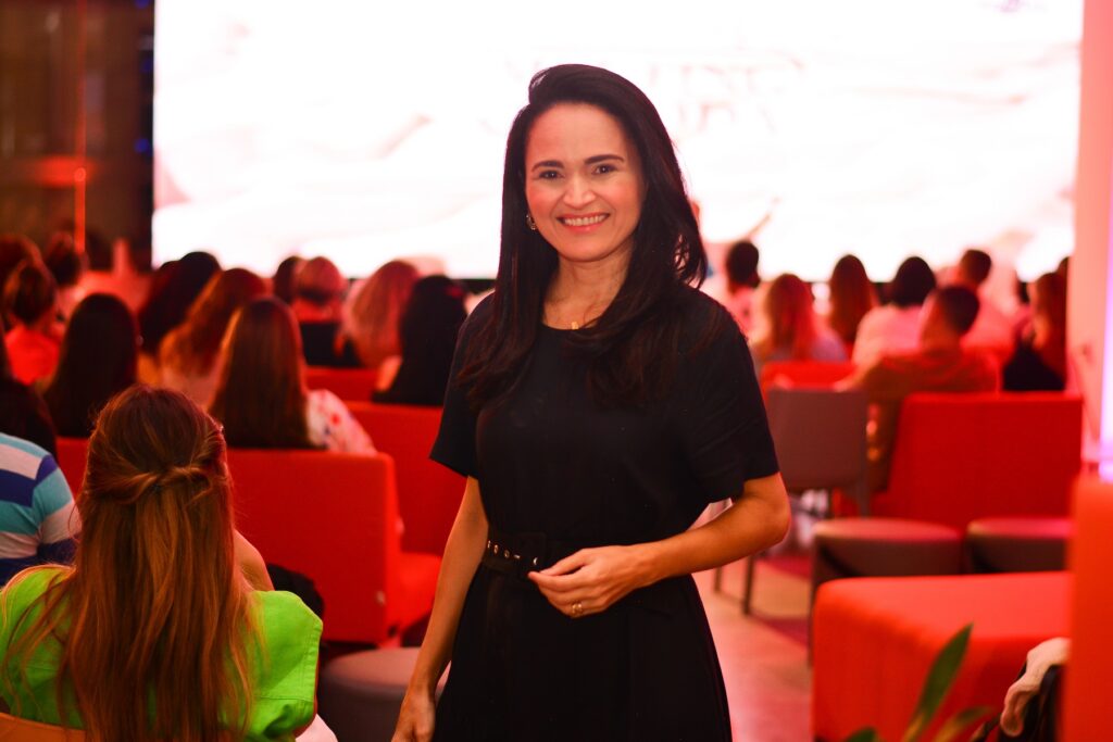 Sebrae e Senai Moda lançam Caderno de Tendências Outono/Inverno 2023 Sebrae e Senai Moda lançam Caderno de Tendências Outono/Inverno 2023