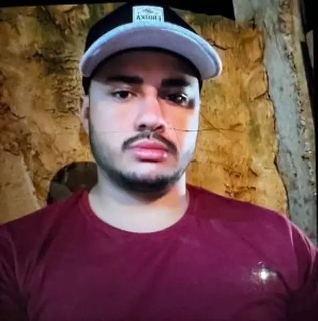 Briga por conta em lanchonete leva jovem a ser morto em cidade de MS Briga por conta em lanchonete leva jovem a ser morto em cidade de MS