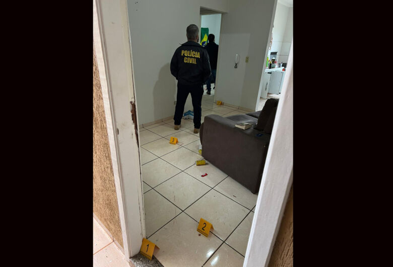 Morto em confronto pela 'Asepsis' seria membro de facção e atirou duas vezes contra a polícia Morto em confronto pela 'Asepsis' seria membro de facção e atirou duas vezes contra a polícia