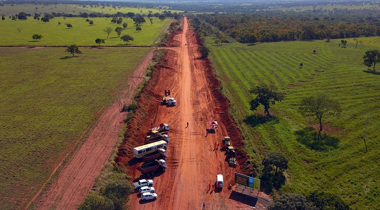 Governo investe quase R$ 100 mi em obras nas estradas da Costa Leste MS Governo investe quase R$ 100 mi em obras nas estradas da Costa Leste MS