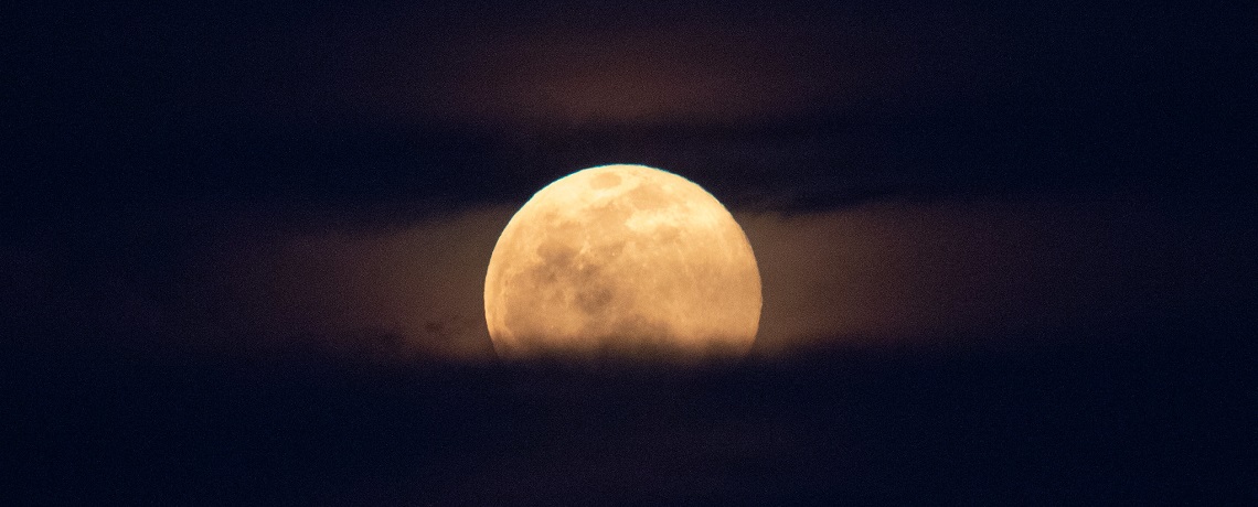 Hoje última Superlua do ano tem previsão de ser vista em todo MS