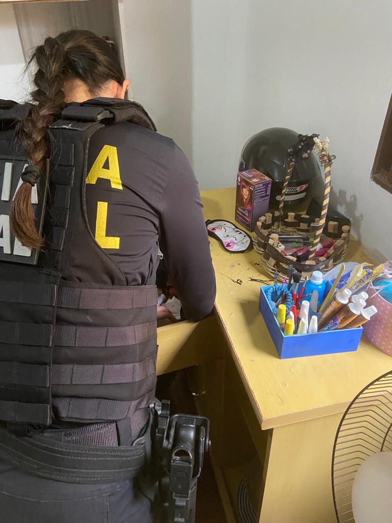 PF deflagra Operação Niño Seguro de combate à disseminação de pornografia infantil PF deflagra Operação Niño Seguro de combate à disseminação de pornografia infantil
