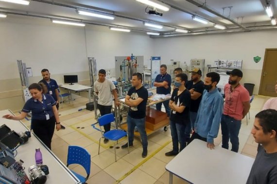 Faculdade Senai de CG moderniza equipamentos de laboratório de automação industrial Faculdade Senai de CG moderniza equipamentos de laboratório de automação industrial