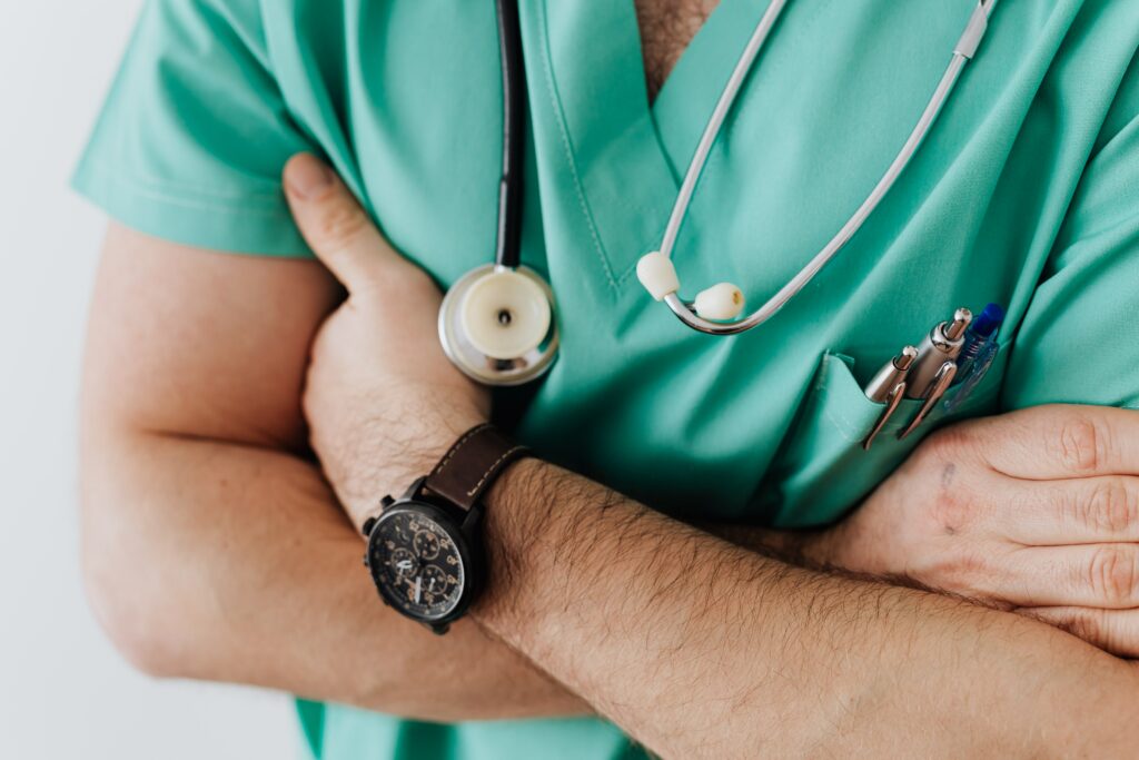 Mais médicos terá relançamento na segunda-feira