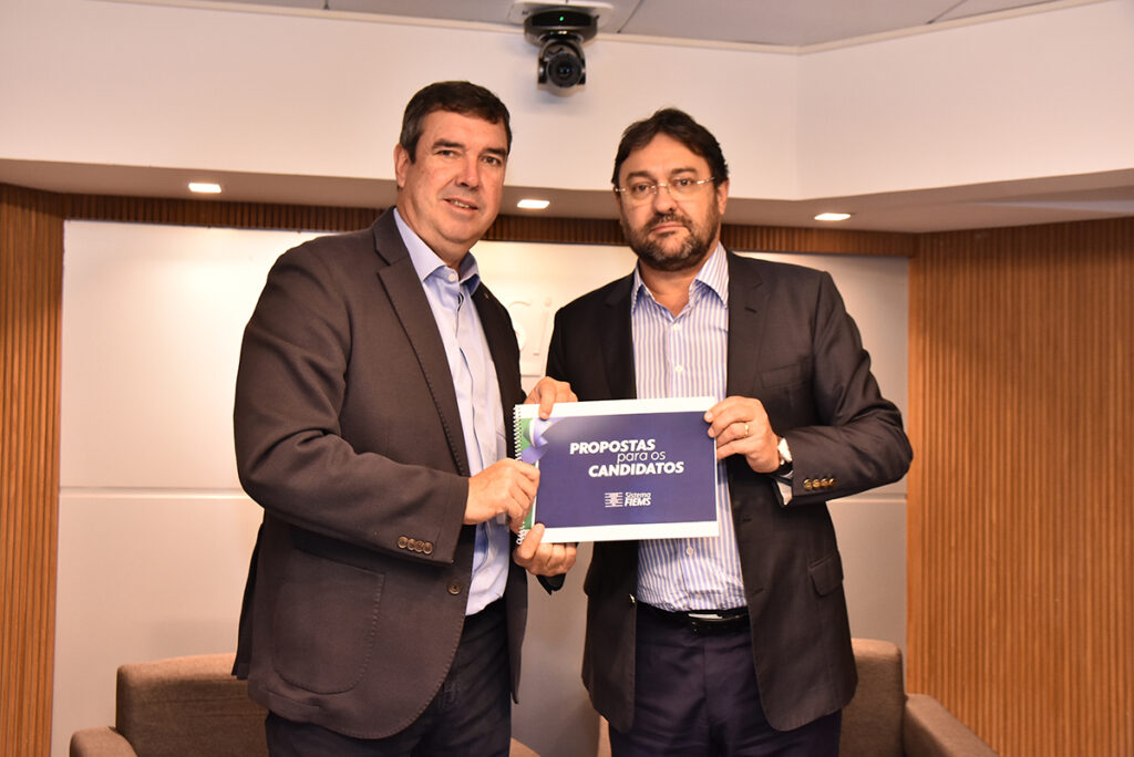 Fiems apresenta demandas da indústria a candidatos ao governo do Estado Fiems apresenta demandas da indústria a candidatos ao governo do Estado