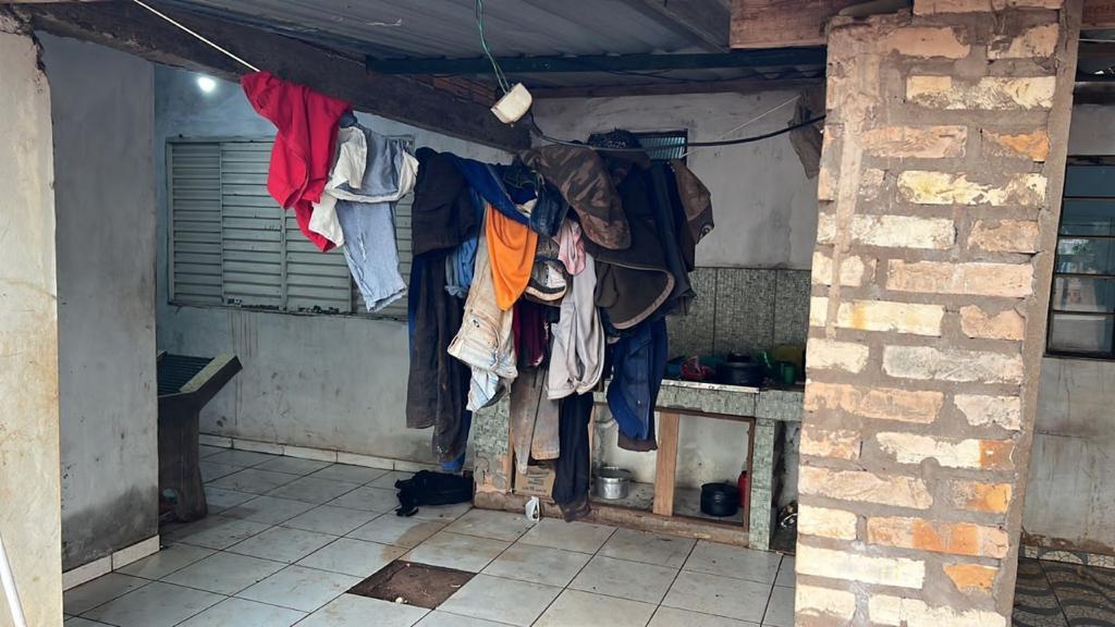 PF prende dupla de aliciadores com 30 em trabalho análogo à escravidão no MS PF prende dupla de aliciadores com 30 em trabalho análogo à escravidão no MS