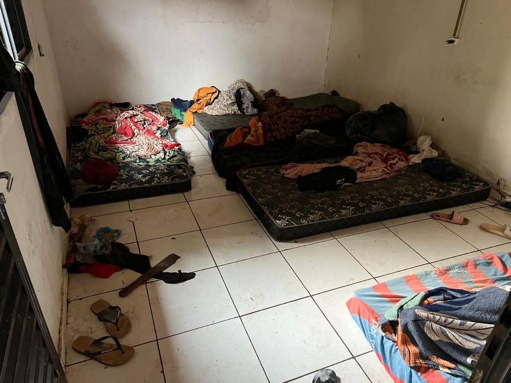PF prende dupla de aliciadores com 30 em trabalho análogo à escravidão no MS PF prende dupla de aliciadores com 30 em trabalho análogo à escravidão no MS
