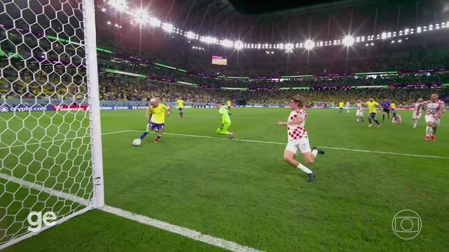 Gooolll do brasil no fim do primeiro tempo da prorrogação