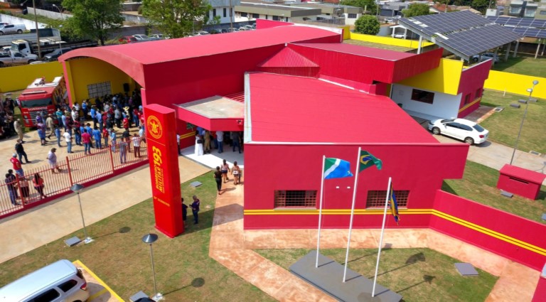 Recuperação de estradas e investimentos em segurança marcam a presença do Estado em Rio Brilhante Recuperação de estradas e investimentos em segurança marcam a presença do Estado em Rio Brilhante