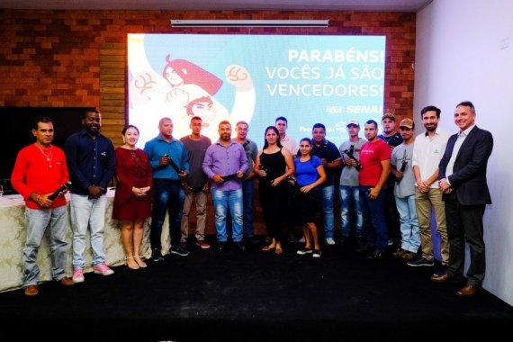 Indústria e Prefeitura de Ribas qualificam 99 pessoas em cursos Senac e Senai ao mercado de trabalho Indústria e Prefeitura de Ribas qualificam 99 pessoas em cursos Senac e Senai ao mercado de trabalho