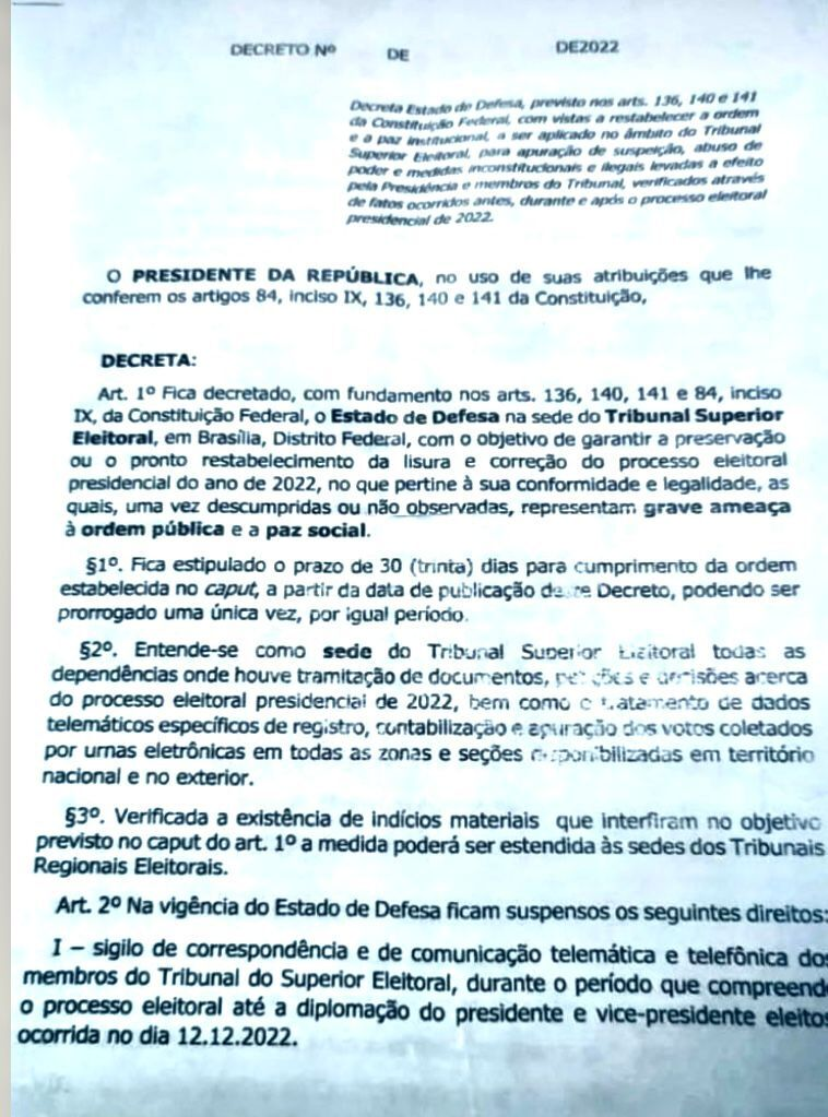 Com mandado de prisão expedido pelo STF, Anderson Torres chega a Brasília para se entregar à PF Com mandado de prisão expedido pelo STF, Anderson Torres chega a Brasília para se entregar à PF