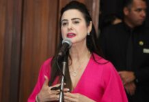 Mara Caseiro propõe climatização em escola de Dois Irmãos do Buriti