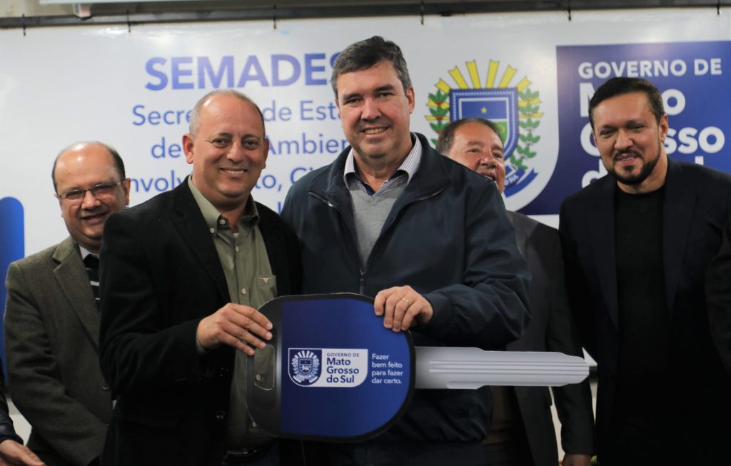 Governo de MS destina R$ 4,9 milhões em equipamentos à agricultura famililar Governo de MS destina R$ 4,9 milhões em equipamentos à agricultura famililar