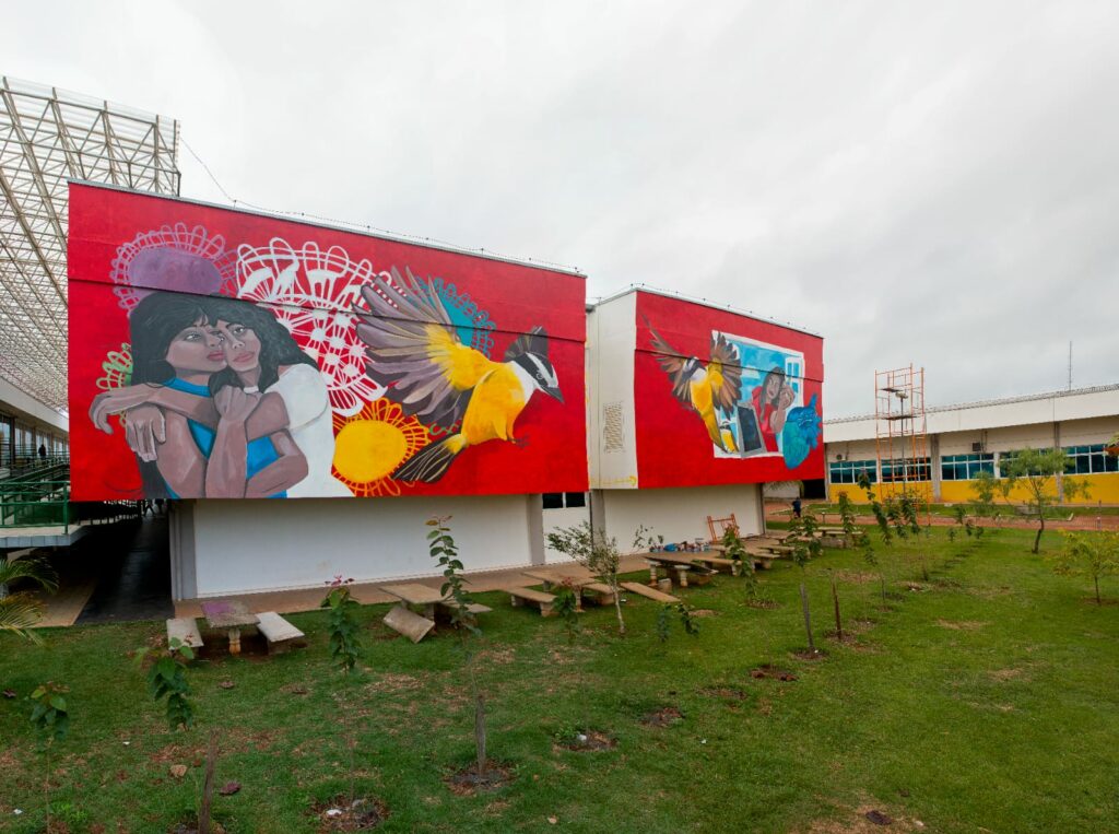 Ponta Porã ganha mural-arte de 166m para IFMS e quem passar em BR apreciar