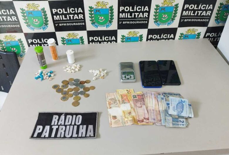 Prendendo cinco polícia fecha mais uma 'boca de fumo' em bairro de Dourados