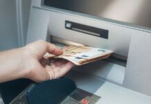 Feriado desta quarta-feira pode impactar no pagamento do 13º salário?